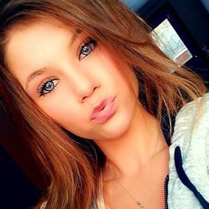 Meet your Posher, Tabitha